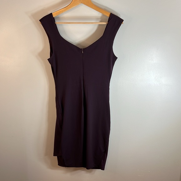 Le Chateau Cocktail Dress Size Medium - Picture 5 of 10